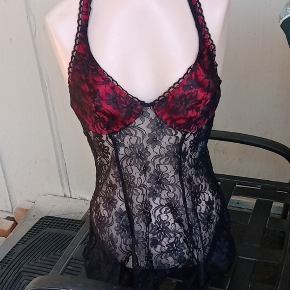 Frederick's of Hollywood  lace Camisole size M. BNNT